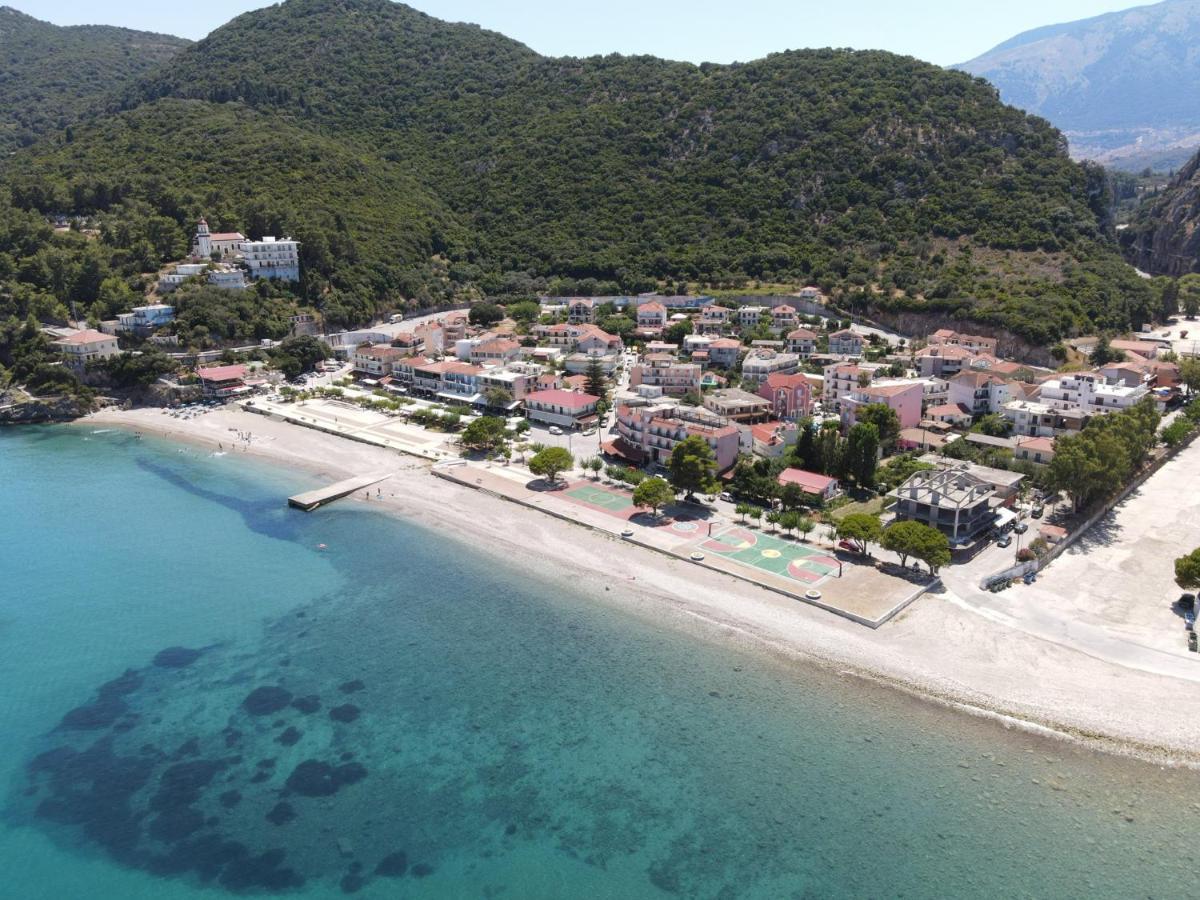 Valsamis Villa Apartments Poros  Ngoại thất bức ảnh